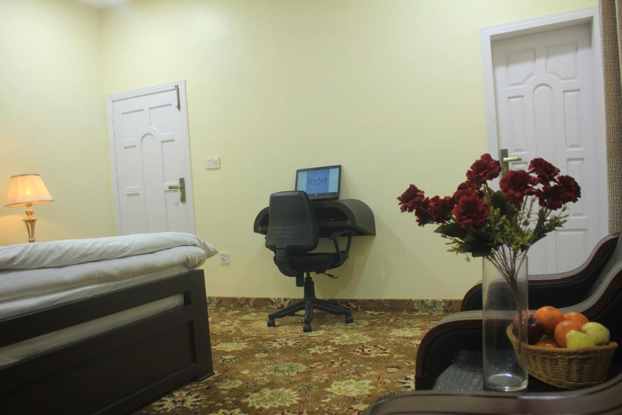 Starlit Hotel - Gilgit Ngoại thất bức ảnh