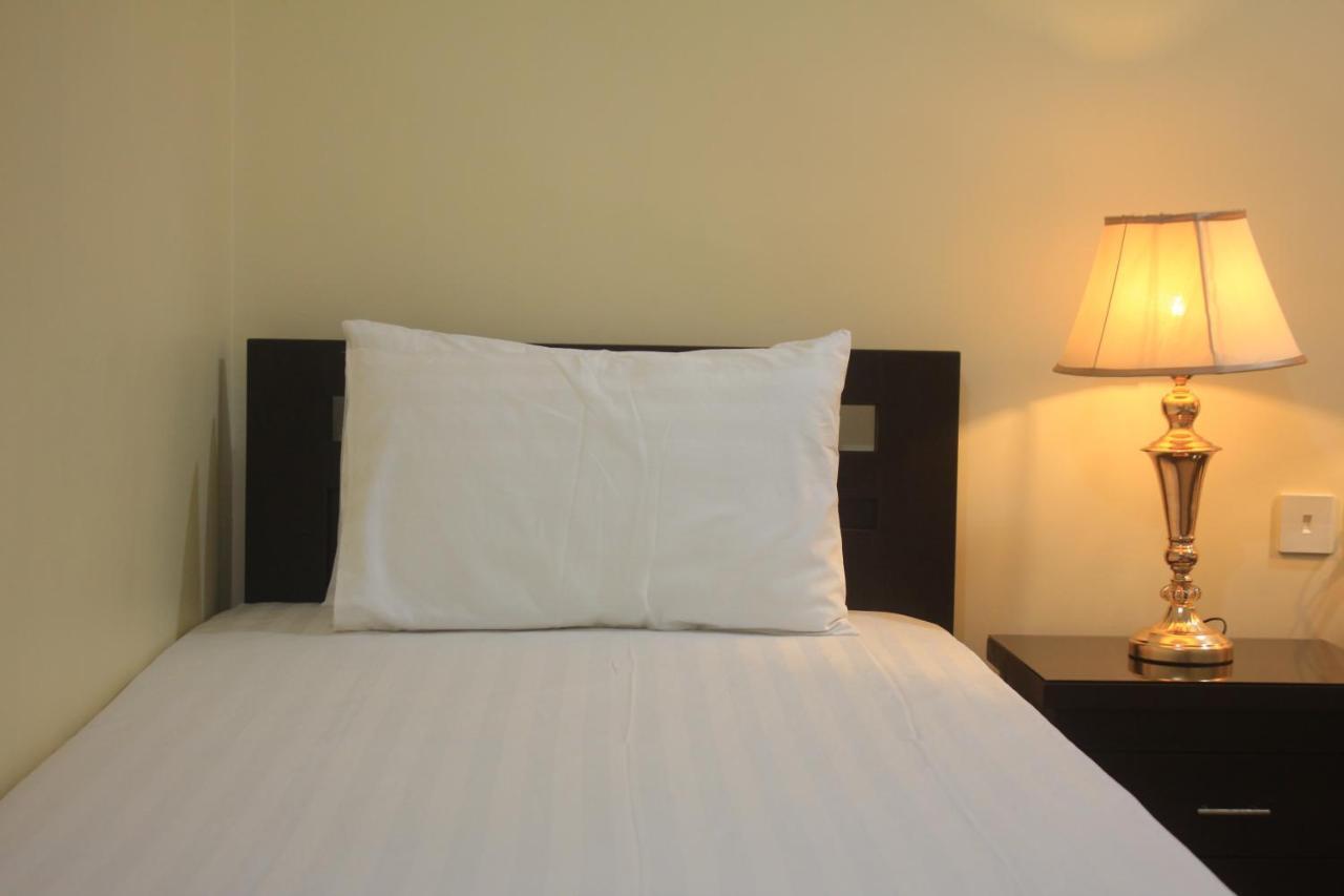 Starlit Hotel - Gilgit Ngoại thất bức ảnh