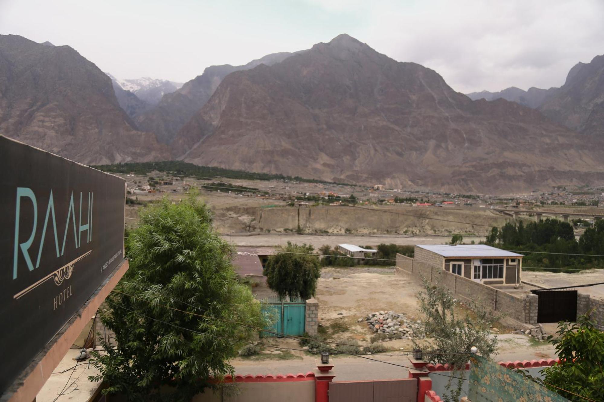 Starlit Hotel - Gilgit Ngoại thất bức ảnh